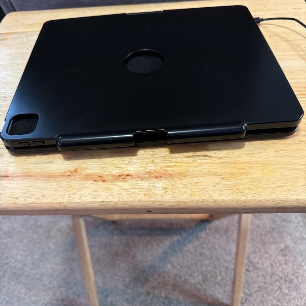 MMK Magic 360°Rotatable&Swivel Keyboard with Trackpad - Picture 6 of 10
